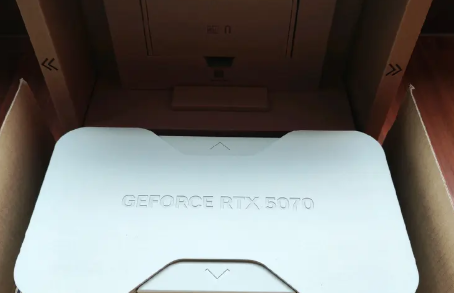 英伟达(NVIDIA)GeForce RTX 5070 Fo 英伟达(NVIDIA)GeForce RTX 5070 Fo